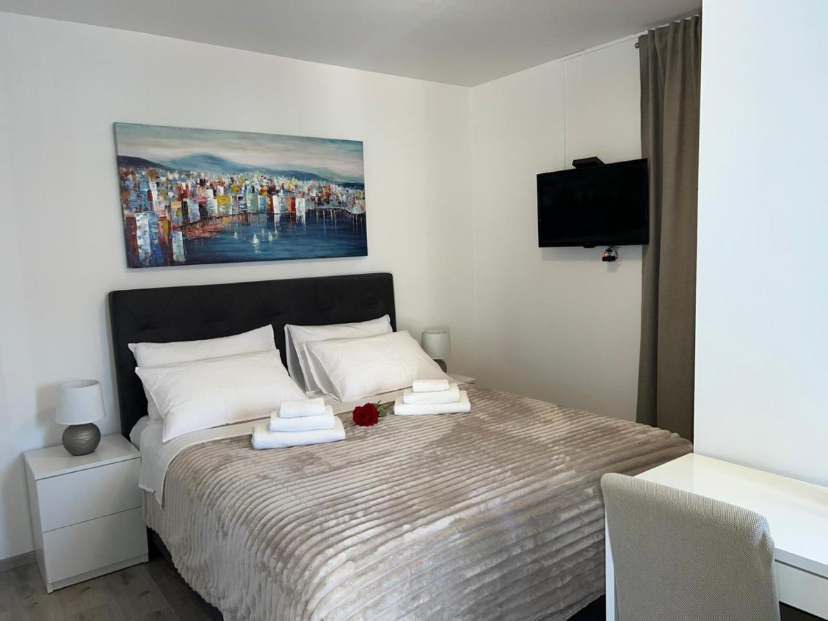 Rooms Marija สปลิท ภายนอก รูปภาพ
