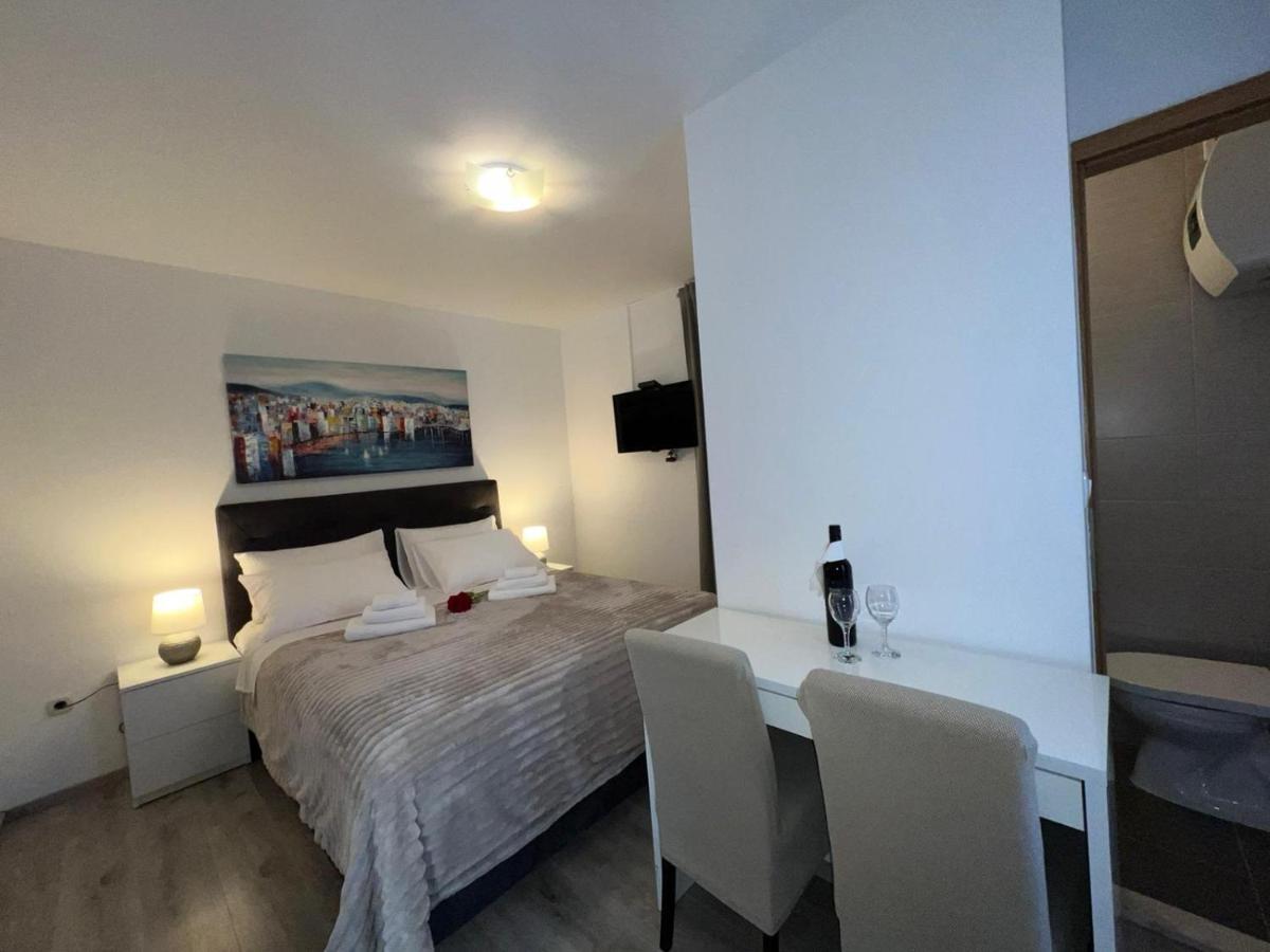 Rooms Marija สปลิท ภายนอก รูปภาพ
