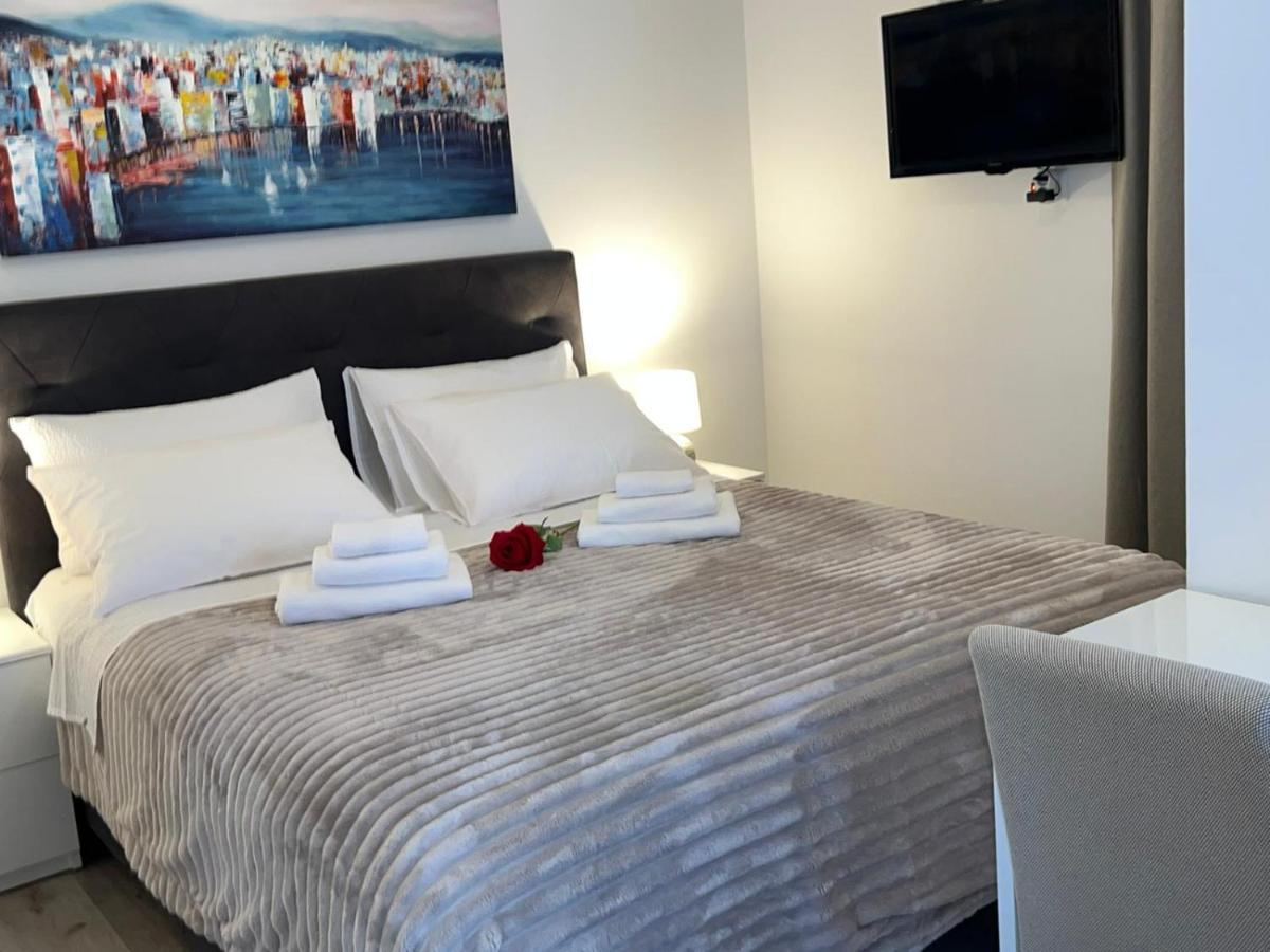 Rooms Marija สปลิท ภายนอก รูปภาพ