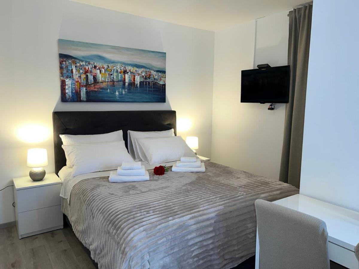 Rooms Marija สปลิท ภายนอก รูปภาพ